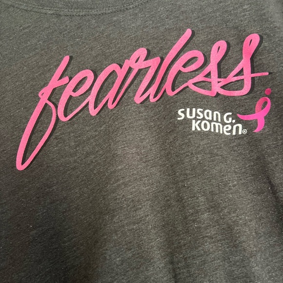 Fearless Susan G. Komen Breast Cancer Tee, L - Picture 3 of 4